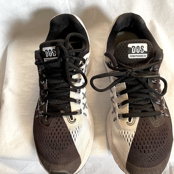 Women’s Nike Zoom Pegasus 32 - size 8.5 - Picture 2 of 6